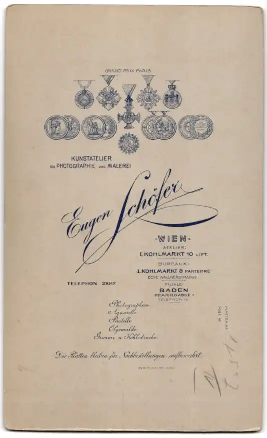 Fotografie Eugen Schöfer, Wien, Portrait kaiserlich höficher Beamter G. Vietoris in Uniform mit Säbel 1