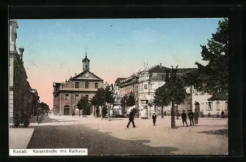 AK Rastatt, Kaiserstrasse mit Rathaus