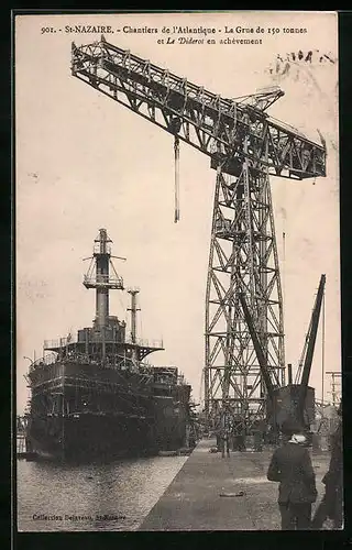 AK St. Nazaire, Hafenpartie mit dem Passagierschiff Diderot während der Bauphase