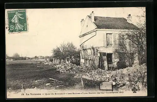 AK La Varenne, Quai de Bonneuil, Les Ruines d`une Maison après l`Inondation 1910