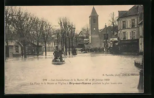 AK Bry-sur-Marne, Inondations 1910, La Place de la Mairie