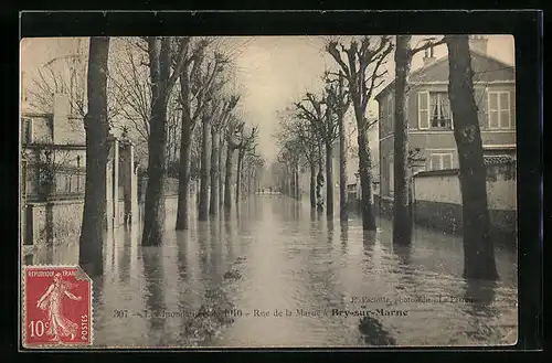 AK Bry-sur-Marne, Inondations 1910, Rue de la Marne