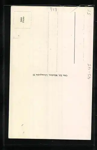 AK München, Münchener Charakterkopf Taubentheres, 83 Jahre alt