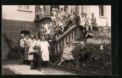 Foto-AK Ebersberg, Gruppenfoto auf Treppe