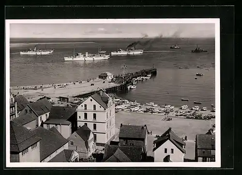 AK Helgoland, Hapag-Seebäderdampfer auf der Reede