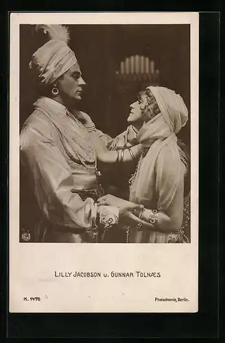 AK Schauspieler Gunnar Tolnaes und Lilly Jacobson im orientalischen Kostüm
