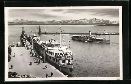 AK Konstanz, Hafenpartie mit Schiff Allgäu