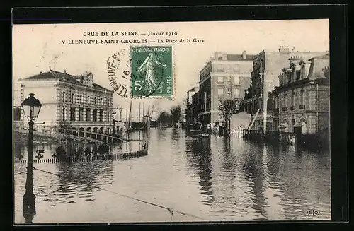 AK Villeneuve-Saint-Georges, Crue de la Seine 1910, La Place de la Gare