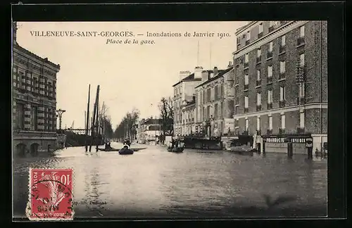 AK Villeneuve-Saint-Georges, Crue de la Seine 1910, Place de la gare