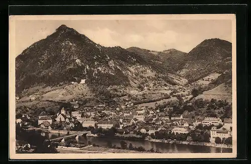 AK Lasko, Ortsansicht gegen die Berge