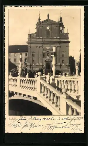 AK Laibach, Brücke und barockes Gebäude