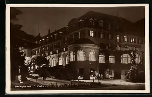 AK Schlangenbad /Ts., Kurhaus bei Nacht