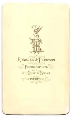 Fotografie Robinson & Thomson, Liverpool, Portrait junger Engländer mit Backenbart