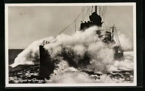 AK Torpedoboot im schweren Sturm