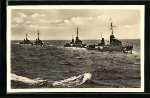 AK Torpedoboote der Kriegsmarine auf hoher See