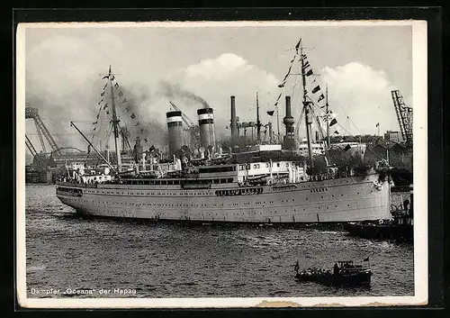 AK Dampfer Oceana der Hamburg-Amerika Linie bei der Hafenausfahrt