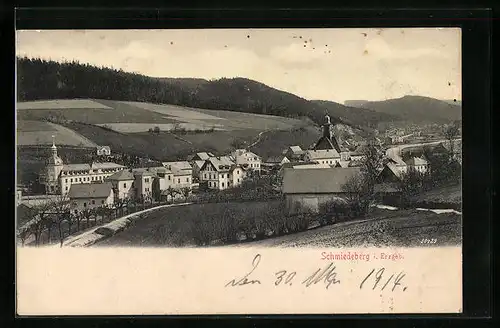 AK Schmiedeberg /Erzgeb., Ortsansicht aus der Vogelschau