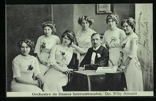 AK Orchestre de Dames Internationales, Directeur Willy Schmidt