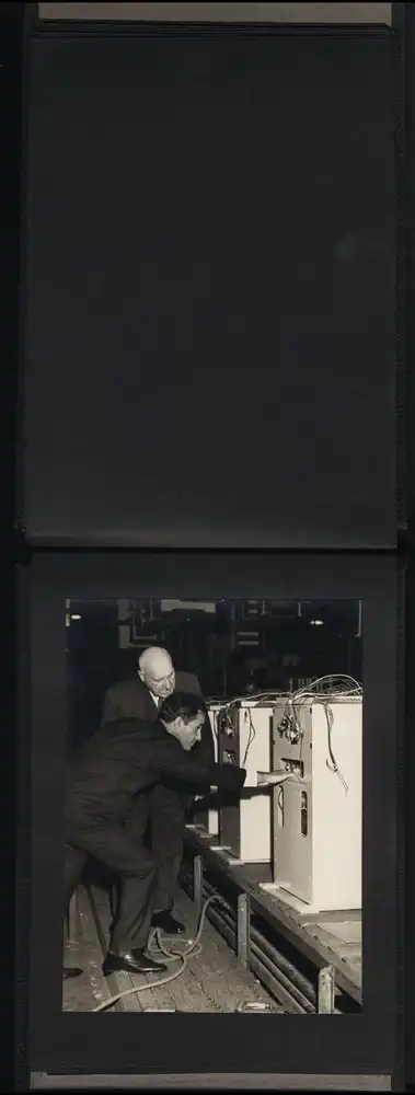 Fotoalbum mit 18 Fotografien 1963, Türkische Funktionäre besuchen English Electric Liverpool & Netherton Works 10