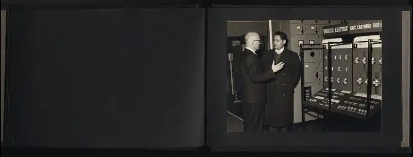 Fotoalbum mit 18 Fotografien 1963, Türkische Funktionäre besuchen English Electric Liverpool & Netherton Works 14