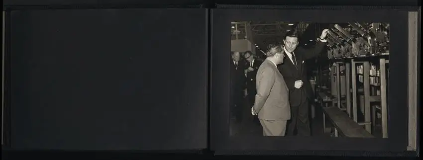Fotoalbum mit 18 Fotografien 1963, Türkische Funktionäre besuchen English Electric Liverpool & Netherton Works 16