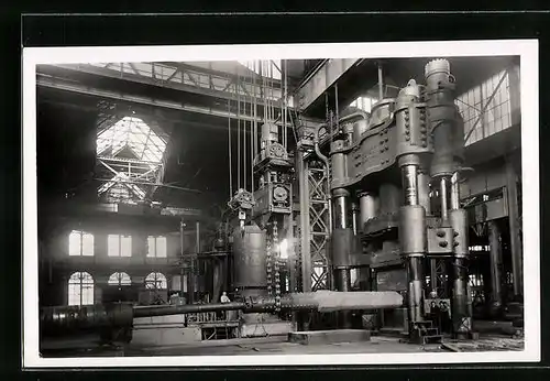 AK Mor. Ostrava, Eisenwerk - Schmiedepresse