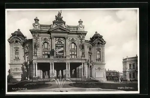 AK Mähr. Ostrau, Ortspartie am Theater