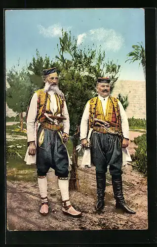AK Cattaro, Montenegrinische Nationaltrachten