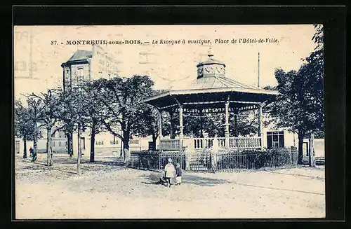 AK Montreuil-sous-Bois, Le Kiosque a musique, Place de l`Hotel-de-Ville