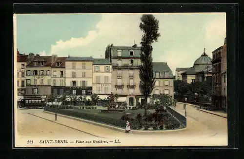 AK Saint-Denis, Place aux Gueldres