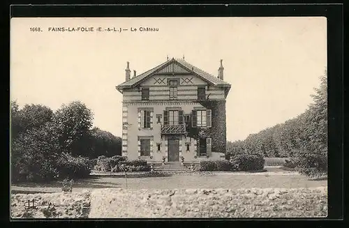 AK Fains-la-Folie, Le Chateau, Facade