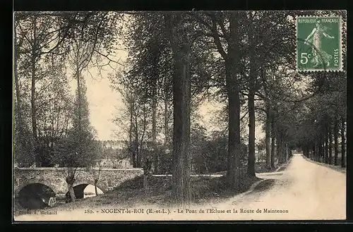 AK Nogent-le-Roi, Le Pont de l`Ecluse et la Route de Maintenon