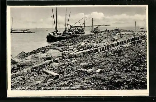 AK Zuiderzeewerken, Afwerken van het Dijklichaam