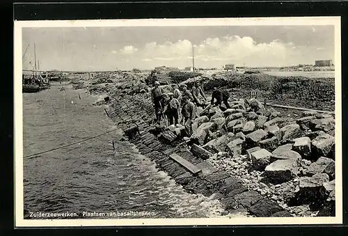 AK Zuiderzeewerken, Plaatsen van basaltsteenen