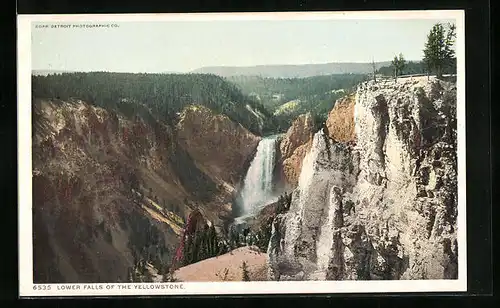 AK Yellow Falls of the Yellowstone