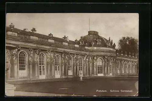 AK Potsdam, Schloss Sanssouci, Fassade der Gartenseite