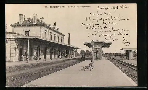 AK Chateaudun, La Gare, Vue interieure