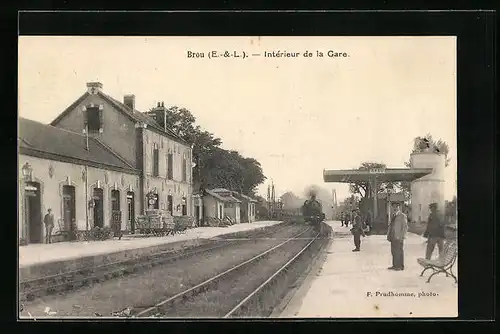 AK Brou, Interieur de la Gare