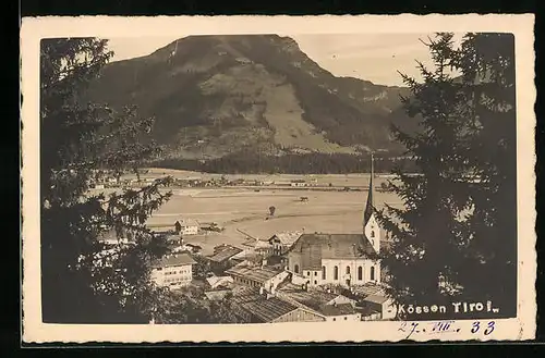 AK Kössen in Tirol, Blick auf die Kirche und ins Tal