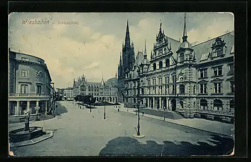 AK Wiesbaden, am Schlossplatz