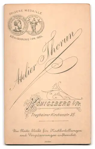 Fotografie H. Thorun, Königsberg i /P., Tragheimer Kirchenstr. 35, Elegant gekleideter Herr mit Schnauzbart