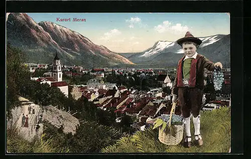 AK Meran, Panorama mit Knabe in Tracht