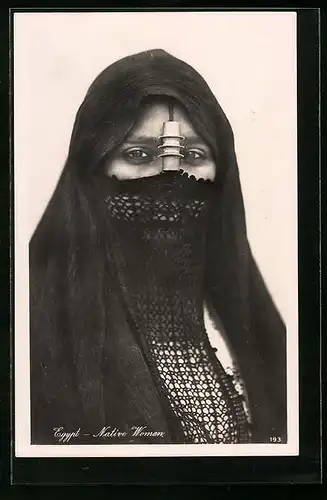 AK Egypt, Native Woman, Verschleierte Ägypterin