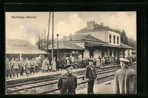 AK Montmédy, La Gare, Bahnhof