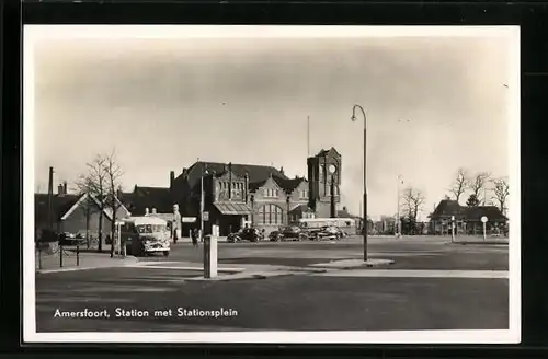 AK Amersfoort, Station met Stationsplein