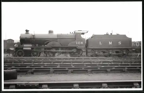 Fotografie unbekannter Fotograf, Ansicht Shrewsbury, Eisenbahn Grossbritannien, Dampflok Nr. 1118, LMS Tender-Lokomotive