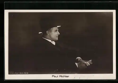 AK Schauspieler Paul Richter mit Zylinder von der Seite