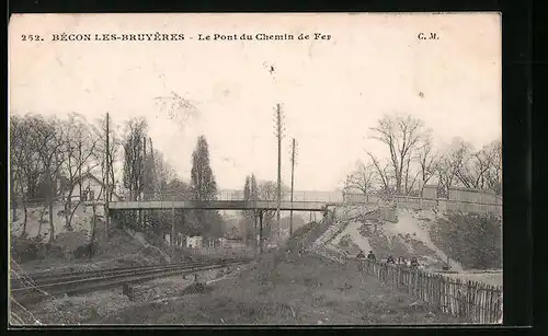AK Bécon-les-Bruyères, Le Pont du Chemin de Fer