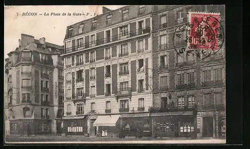 AK Bécon, La Place de la Gare