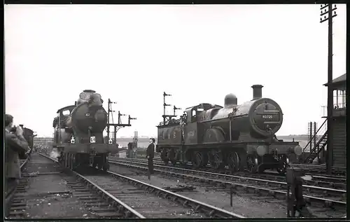 Fotografie Eisenbahn Gross Britannien, Dampflok Nr. 40726 & 62360, LMS Tender-Lokomotiven